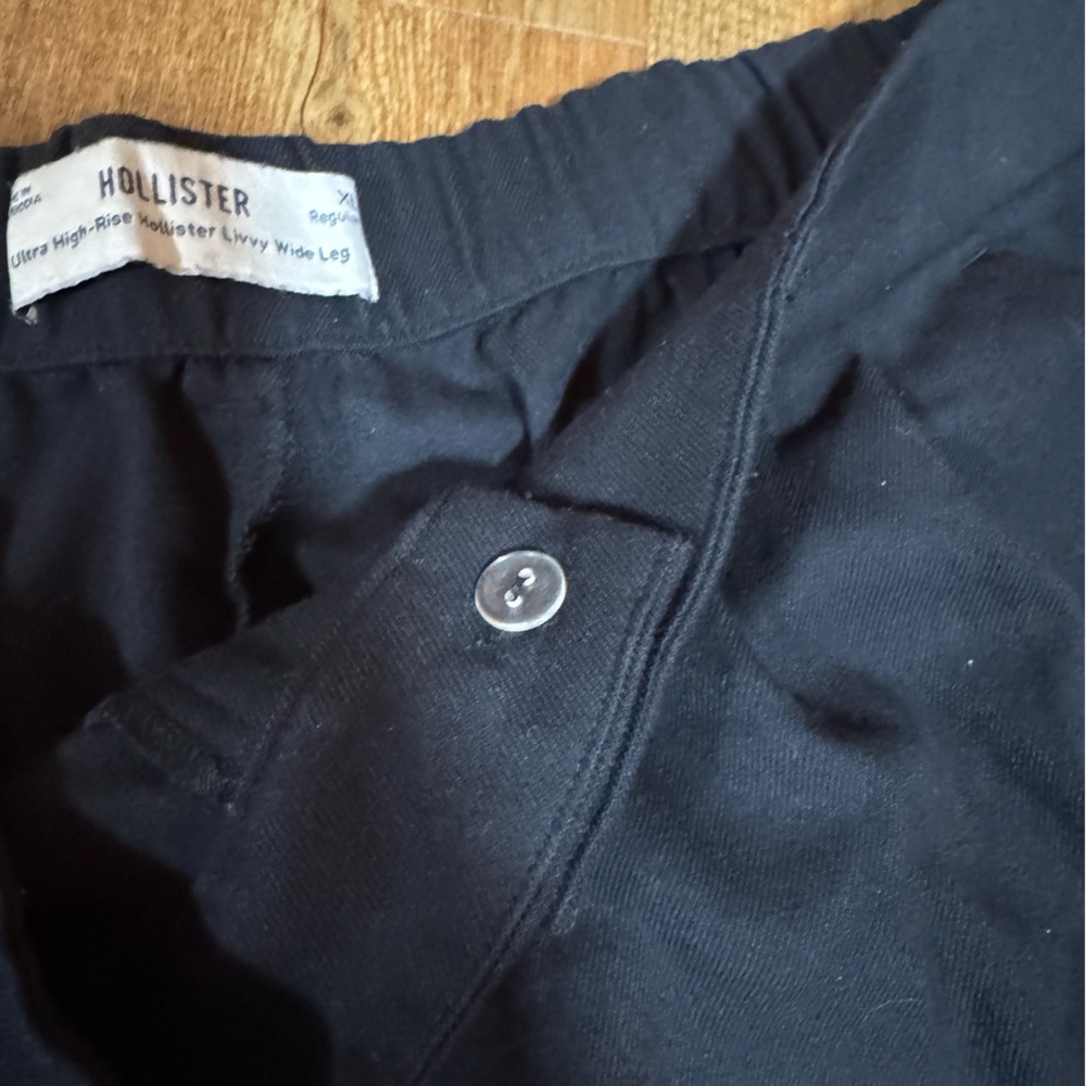 Hollister Wide Leg Classic Black Dress Pants - Picture 5 of 6